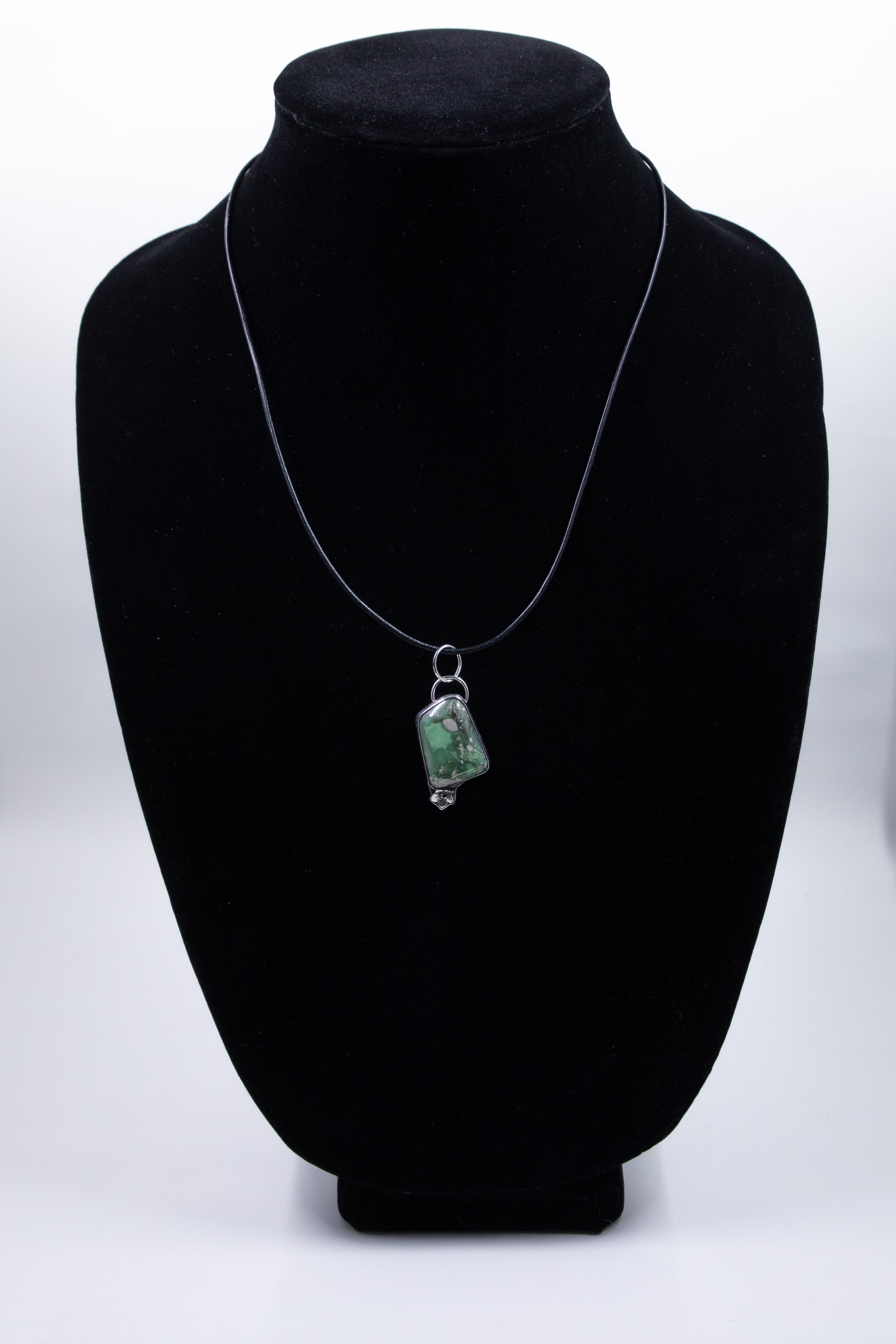 Green Utah Variscite Pendant Set in Sterling Silver